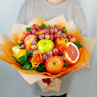 Букет из грейпфрута и винограда