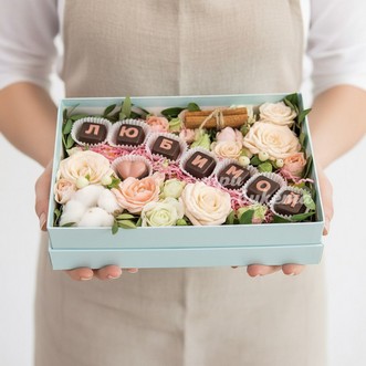 Цветы с шоколадом для любимой