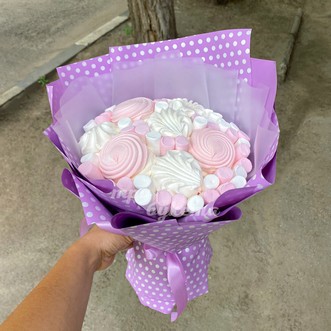 Букет из нежного зефира